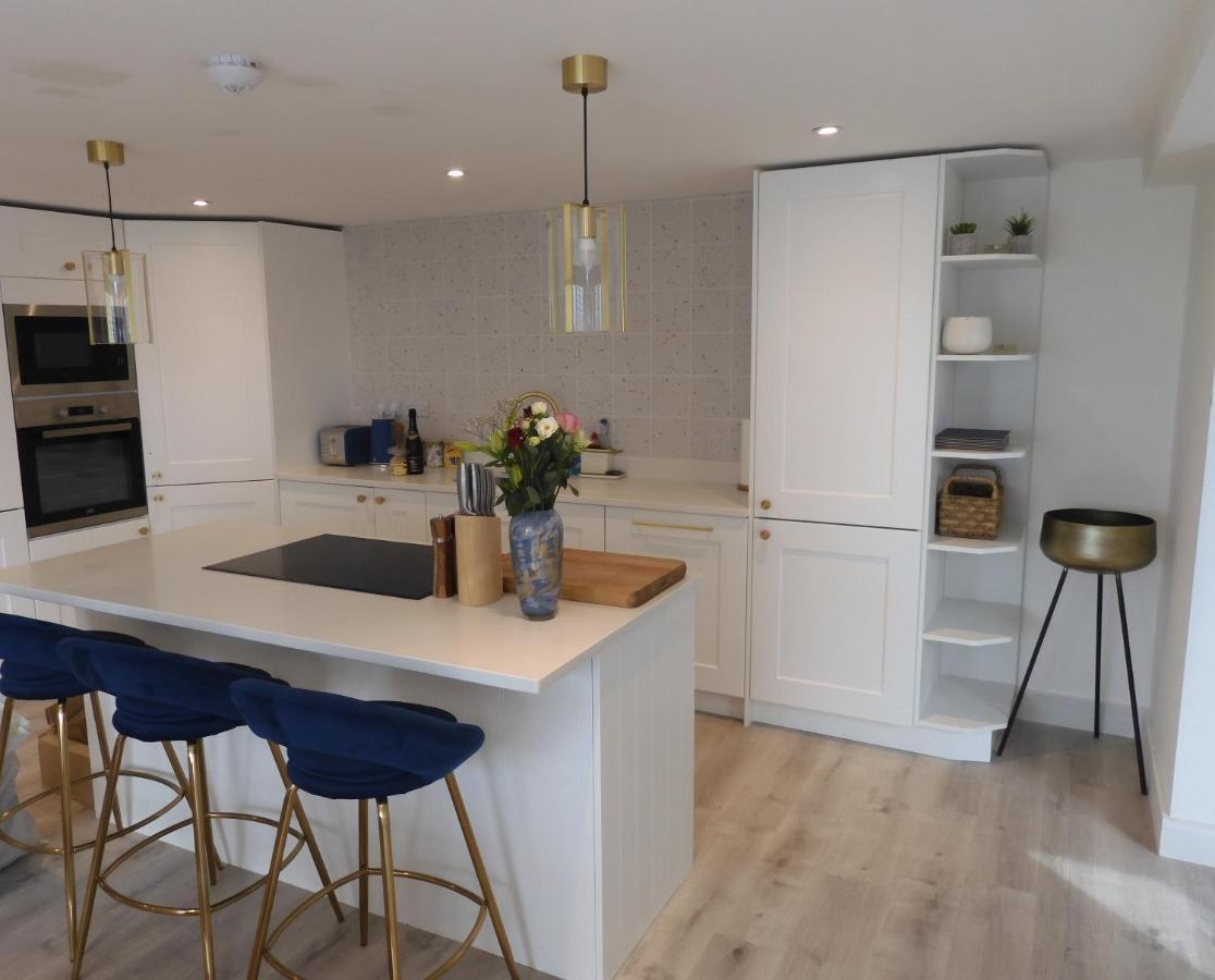 רוסנייגר Fabulous Ground Floor Apt Adjacent To Beach מראה חיצוני תמונה